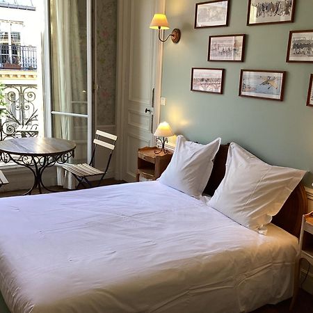 Bed And Breakfast Paris Quartier Champs-Elysees Luaran gambar